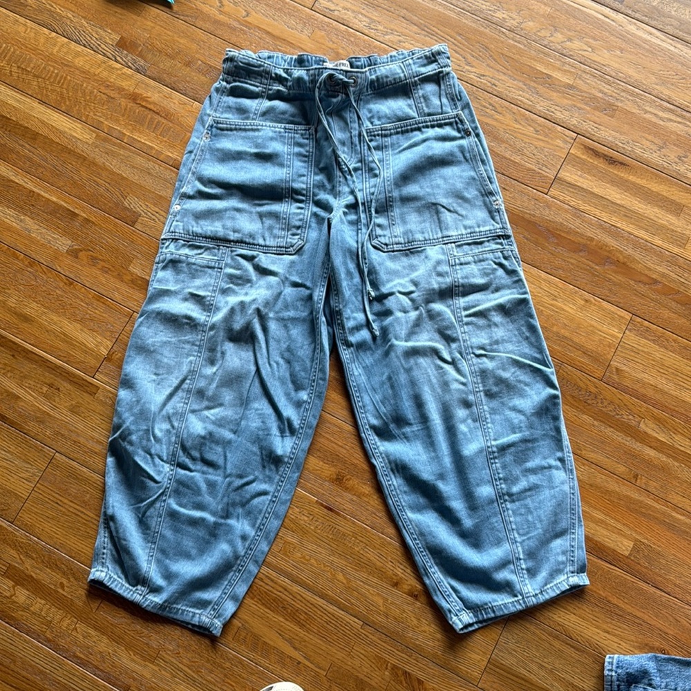We the free jeans size small